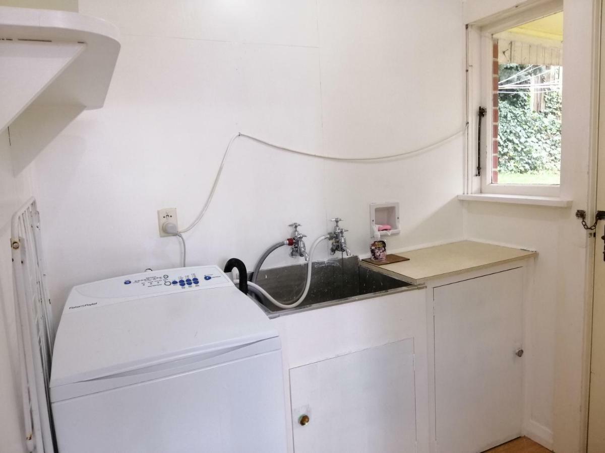Stay In The Bay Dunedin Ngoại thất bức ảnh